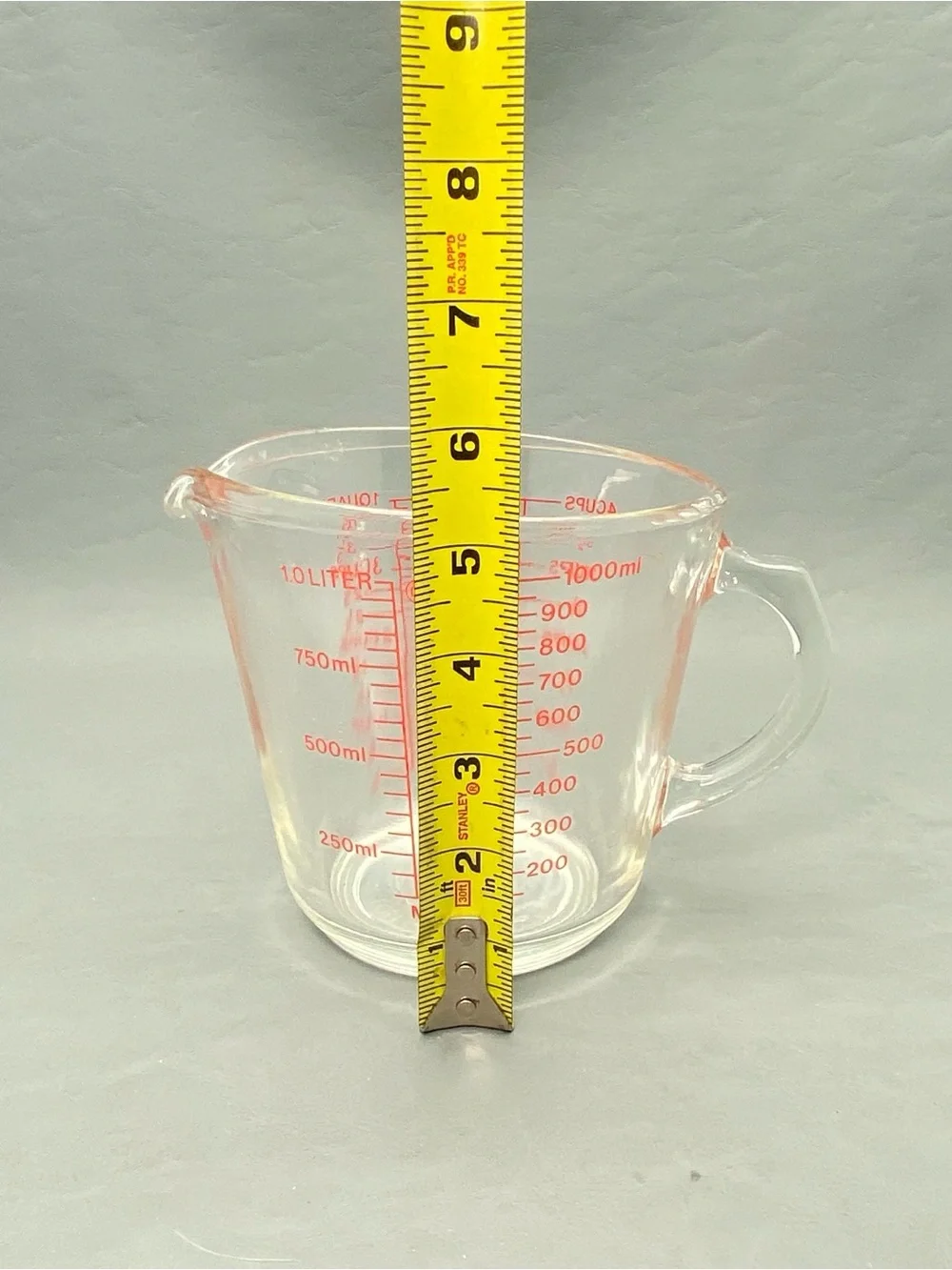 Vintage PYREX 532 Glass Measuring Cup, D Handle, 1 Quart 4 Cups 32 Oz